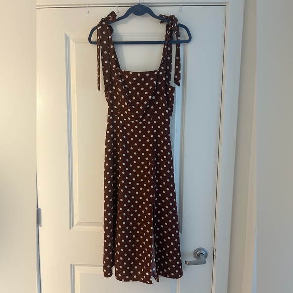 Commense Dresses & Skirts - Commense Midi Dress